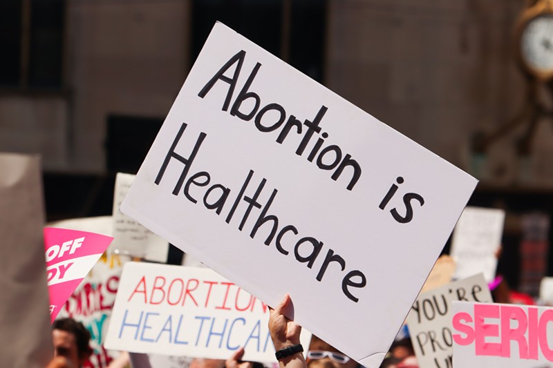 Coalition of More Than 1,000 Ohio Doctors Releases Open Letter of Dissent Decrying 'Roe' Reversal, Ohio's Abortion Ban