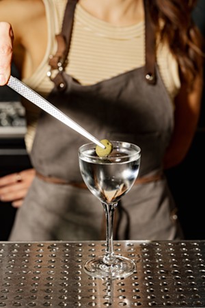 Fifty Fifty Gin Club - Photo: Hailey Bollinger