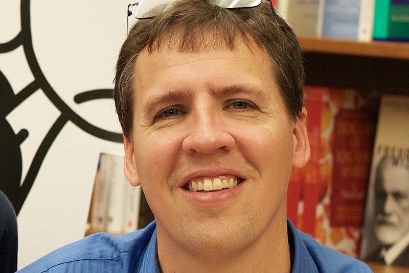 Jeff Kinney, author of the Diary of a Wimpy Kid book series - Photo: Politics and Prose Bookstore, Wikimedia Commons
