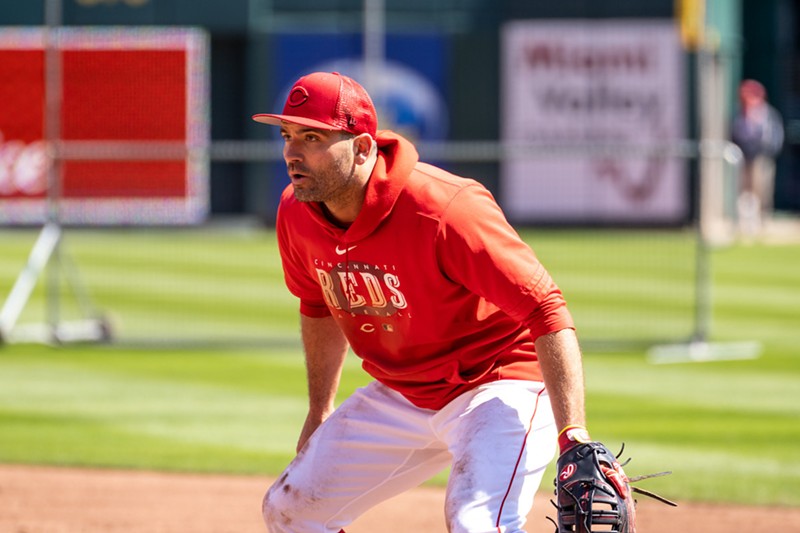 Cincinnati Reds first baseman Joey Votto takes fielding practice before the season opener at Great American Ball Park on March 30, 2023. - Photo: Ron Valle