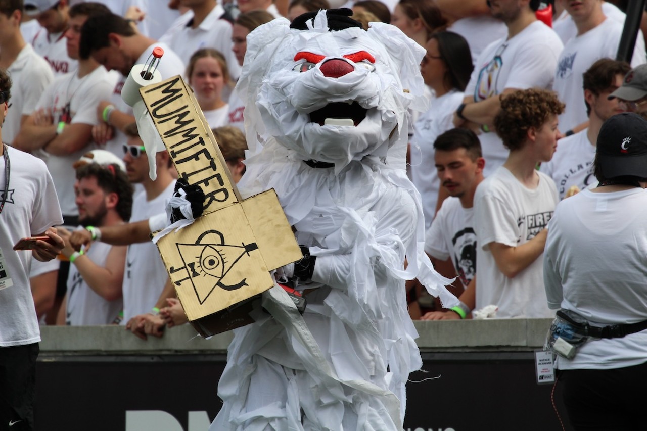 University of Cincinnati Bearcats vs. Towson Tigers | Aug. 31, 2024