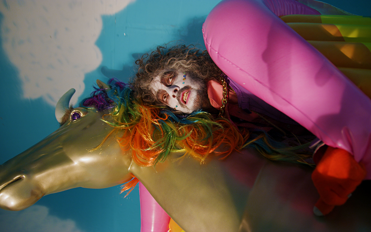 All hail Wayne Coyne and the horse he rode in on.