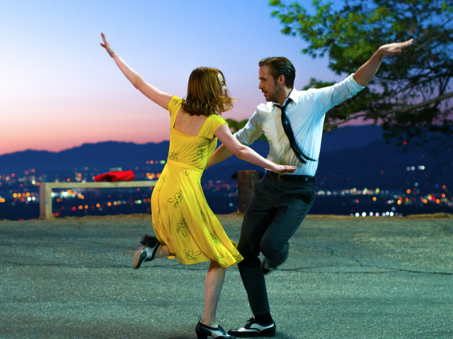 Emma Stone and Ryan Gosling sing and dance in "La La Land"